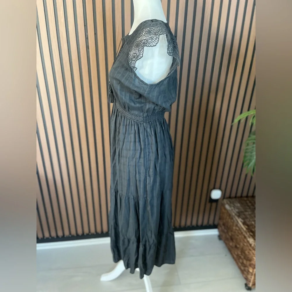 Old Navy Waist-Defined Crochet-Sleeve Tie-Neck Midi Dress Size S Charcoal